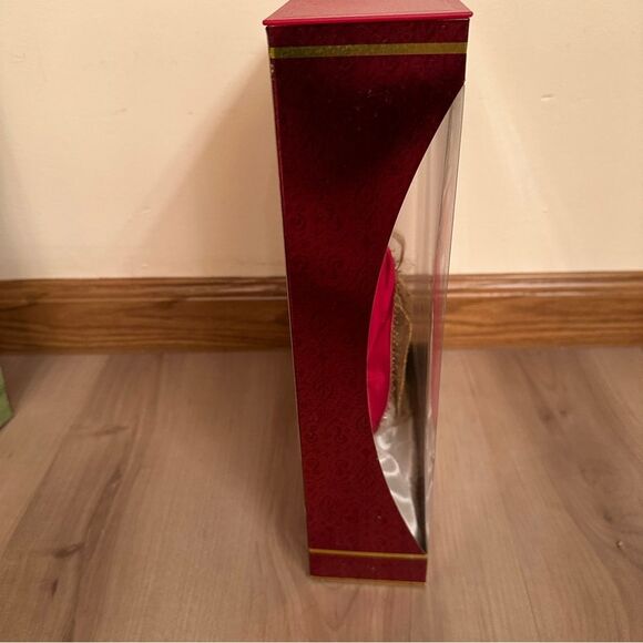 NEW 2000 Barbie Holiday Angel Collector Edition Second in Series Mattel 29769 - Picture 6 of 11